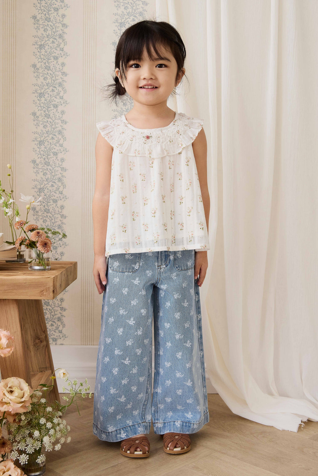 Denim Pants with pockets