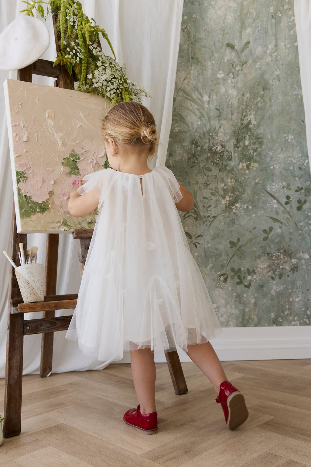 Cotton Dress with embroidered detail
