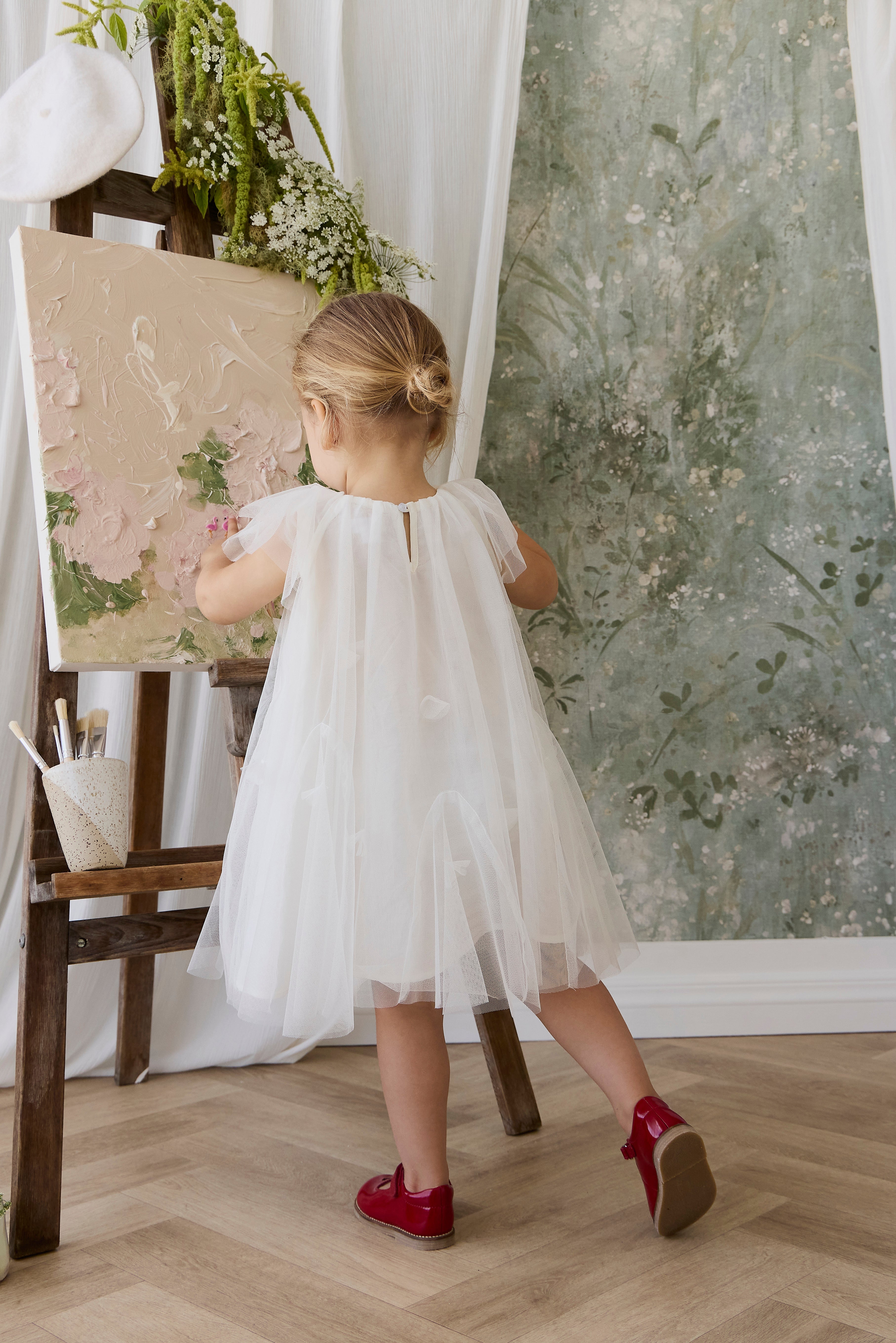 Cotton Dress with embroidered detail