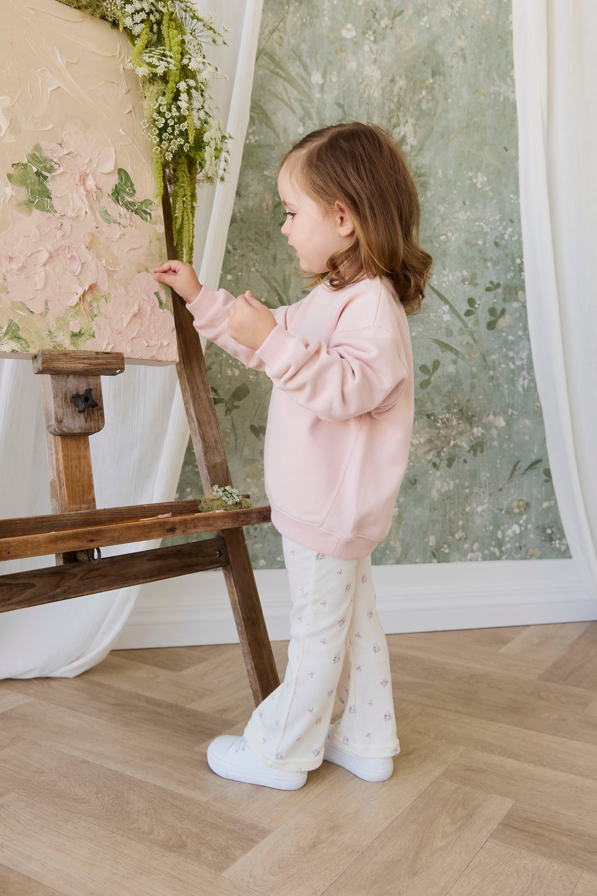 Pink Organic Sweatshirt with embroidered detail